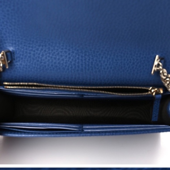 Gucci Marmont GG Chain Wallet - Picture 5 of 12